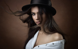 Elina karimova wind hat portrait - a brown background free wallpaper