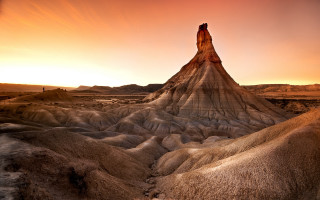 Desert rock formation sunset person 2 - arthur b. carles free wallpaper