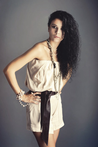 Woman long hair dress necklace - contemporary free wallpaper for mobile