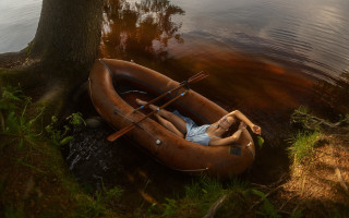 Man boat water tree photorealistic - the water next free wallpaper