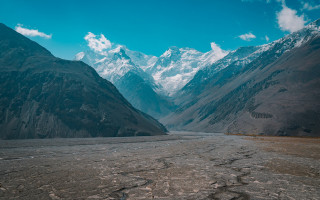Mountain range river cloudy sky - a few mountain free wallpaper
