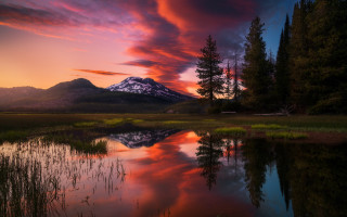 Mountain reflection lake sunset pink 3 - mystical free wallpaper for desktop