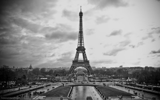 Eiffel tower black white photo - paris school free wallpaper