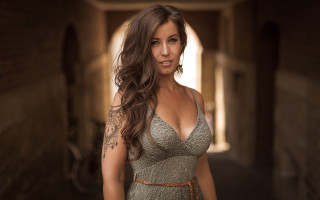 Woman dress hallway bike brick - a hallway free wallpaper