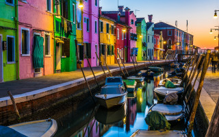 Boats building river sunset cityscape - sunset time free wallpaper