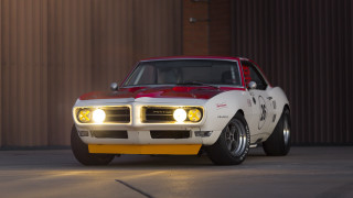 White red car yellow stripe - dee whitcomb free wallpaper