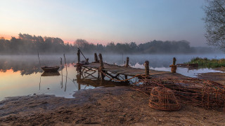 Dock boats mist sunset mountain - mist free wallpaper