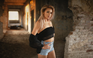 Blonde woman denim shorts brick 2 - a window free wallpaper for desktop