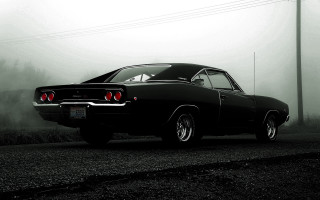 Black white car road fog - godray free wallpaper