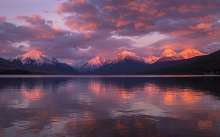 Mountain reflection sunset pink sky 2 - a pink sky free wallpaper for desktop