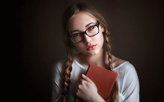 Woman glasses book portrait ankazhuravleva - glasses holding free wallpaper