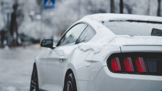 White mustang snowy street blue - a white mustang free wallpaper