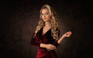 Elina karimova red dress portrait 3 - a ponytail free wallpaper for desktop