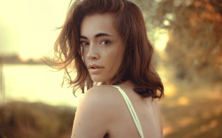 Woman frizzy hair tree water - araceli gilbert free wallpaper for desktop