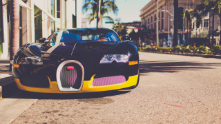 Bugatti car urban cityscape lamp - luxury free wallpaper for desktop