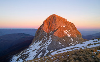 Mount fuji sunset pink sky - ada hill walker free wallpaper