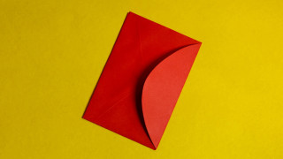 Red paper curved corner mail - mail art free wallpaper