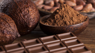 Cocoa nuts basket bokeh photorealistic - nuts free wallpaper for desktop