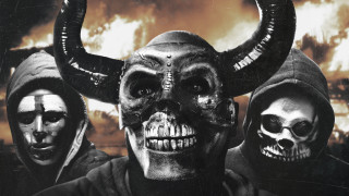 Skull horns hood fire space - the other wearing free wallpaper
