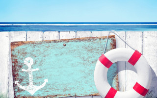Life preserver wooden wall ocean - summer free wallpaper for desktop
