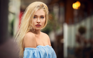 Blonde blue dress city portrait - blue dress free wallpaper