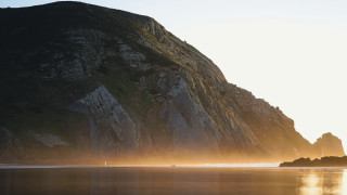 Mountain water boat light naturalism - the water near free wallpaper