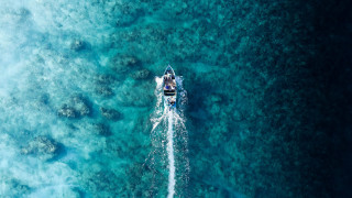 Boat water shore rocks corals - the shore free wallpaper