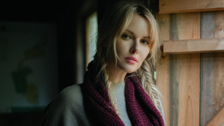 Woman scarf woodenwall blonde braid - anne ryan free wallpaper