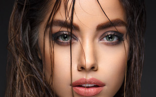 Woman long hair red lip - free textures wallpaper