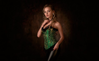 Woman green black corset portrait - free portrait wallpaper