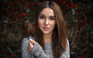 Aramenta dianthe vail portrait longhair - long hair holding free wallpaper