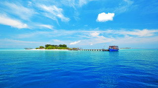 Boat island bridge water sky - ding guanpeng free wallpaper