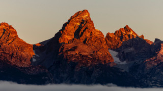 Mountain clouds birds fire romanesc - romanesque free wallpaper