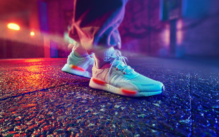 Neon street hologram futurism fireworks - a neon free wallpaper