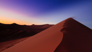 Desert tall sand dune blue - a desert free wallpaper