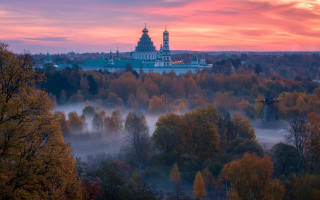 City church fog trees autumn - a church in the background free wallpaper