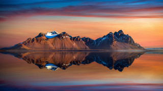 Mountain range lake reflection sunset 2 - a lake and mountains free wallpaper