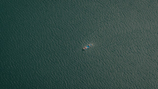 Ocean boat paddle tranquil minimalism - a paddle free wallpaper
