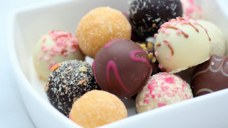 White bowl assorted chocolates sprinkles - chocolate free wallpaper