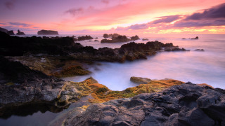 Rocky beach sunset clouds lights - a few rock free wallpaper