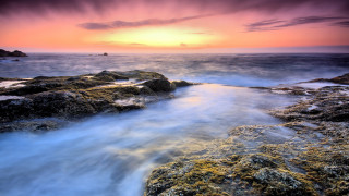 Sunset ocean rocky shore waves 2 - a wave free wallpaper for desktop