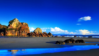 Beach rocks water blue sky 7 - rock and water free wallpaper for desktop