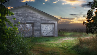 Barn broken door window sunset - a barn free wallpaper