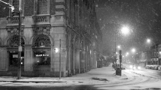Snowy night city street light - christopher moeller free wallpaper