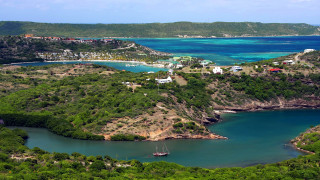 Small island boat beach trees - david brewster free wallpaper