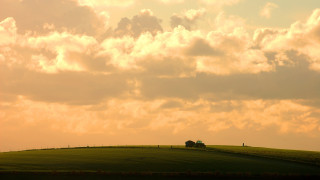 Field clouds hill house dusk - dave allsop free wallpaper