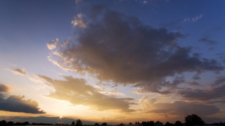 Large cloud sunset dusk mountain - free sky wallpaper for desktop