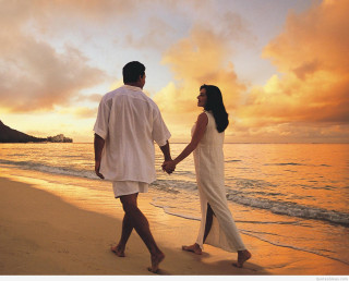 Beach sunset holdinghands romance ocean - free love wallpaper for desktop