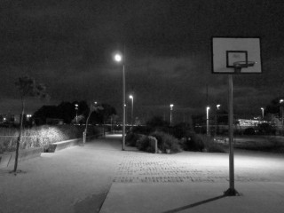 Basketball court hoop nighttime lights - a basketball court free wallpaper