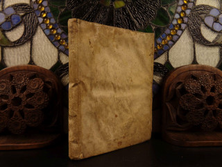 Book wooden table vase flowers - aldus manutiu free wallpaper